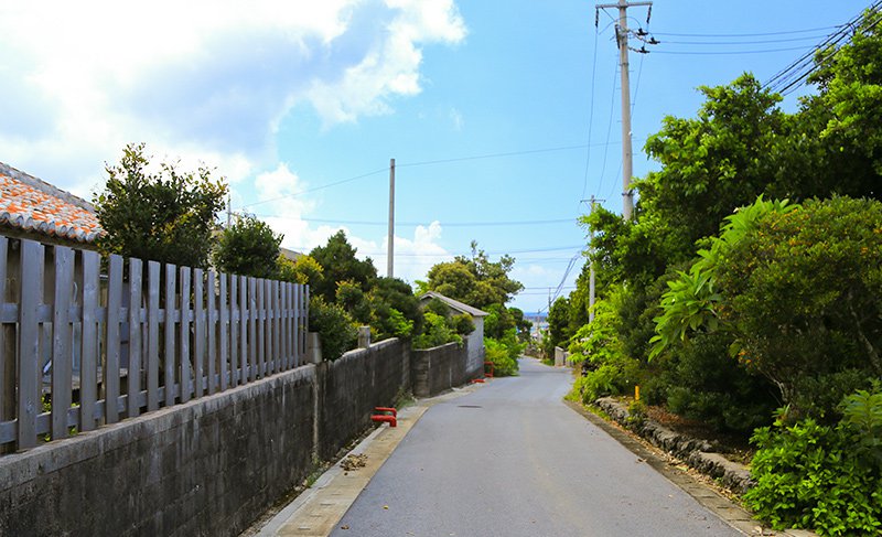 住まいや仕事の探し方